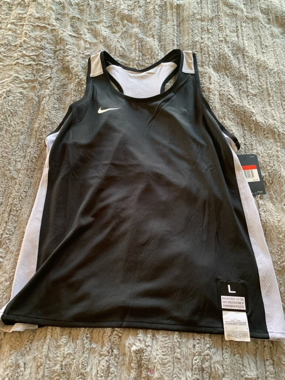 Nike Women’s Stock Elite Reversible Tank Top. Dri-fit , size Large , NWT